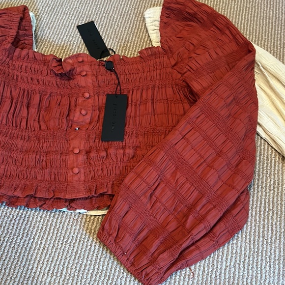 2 NWT GIANNI BINI ruched elastic fall crop tops size L/XL - Picture 4 of 11